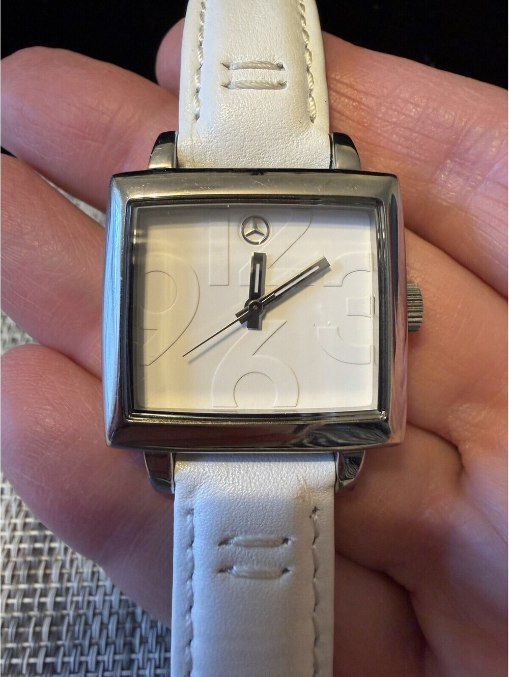 Not working. Vintage Mercedes Benz Collection Men’s Wrist Watch Tank